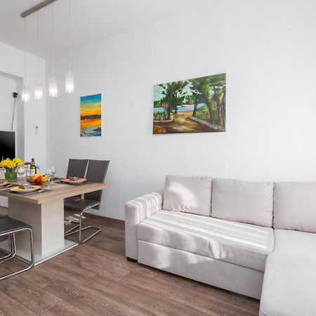 Apartment Caterina Rovinj Exteriör bild
